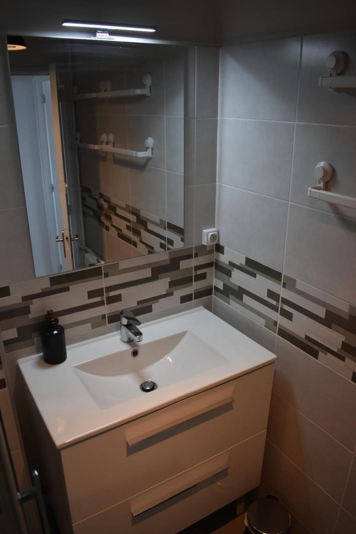 Appartement Lumineux 3 Chambres - Villeurbanne Gratte Ciel Εξωτερικό φωτογραφία